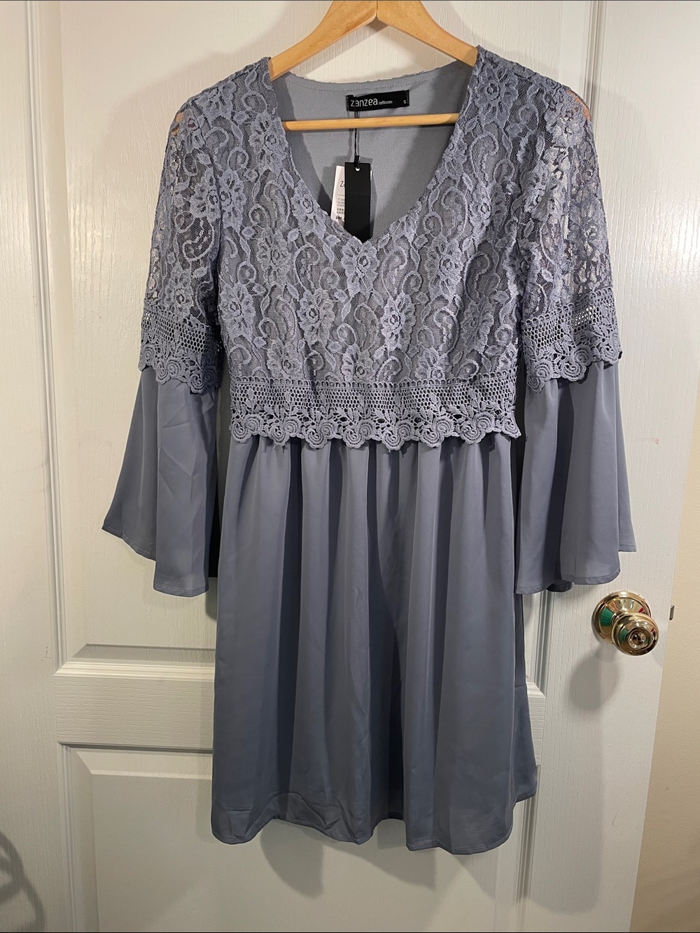 Zanzea Lace Bodice V-Neck Long Sleeve Dress in Dusty Blue